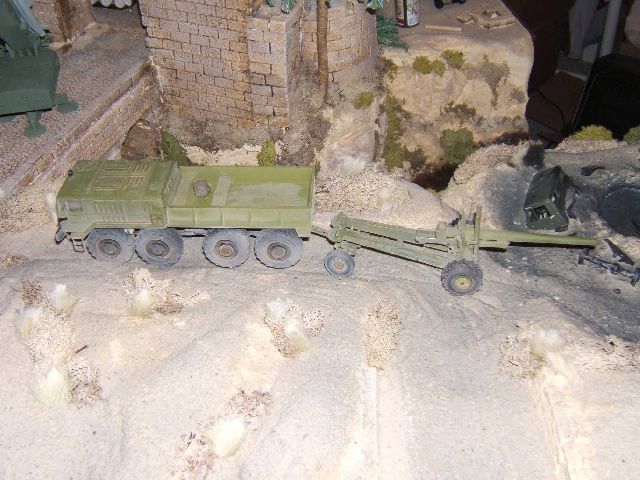 MAZ-535A with ML-20 leaving firing position