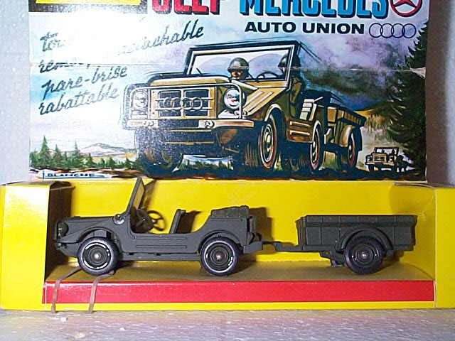 Jeep Autounion with Trailer Green