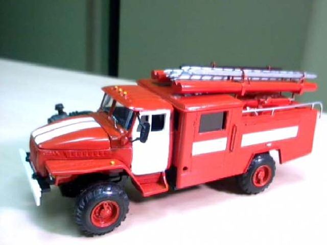 Ural-43206 4x4 Fire Truck