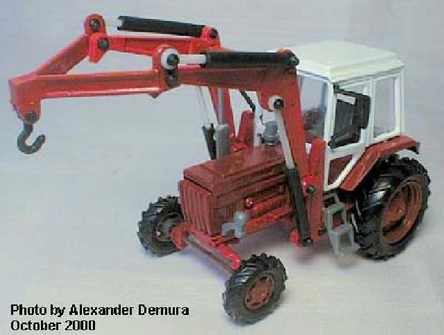 Loader (Crane) on Belarus chassis Red-White