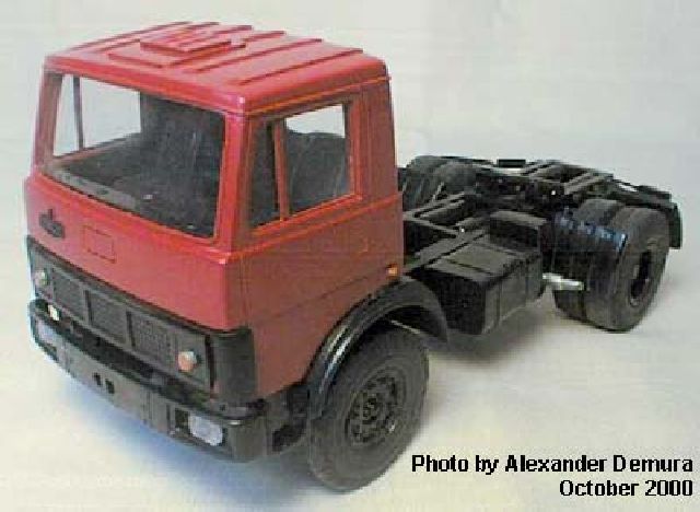 MAZ-5433 Tractor