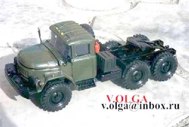 ZIL-131V Tractor