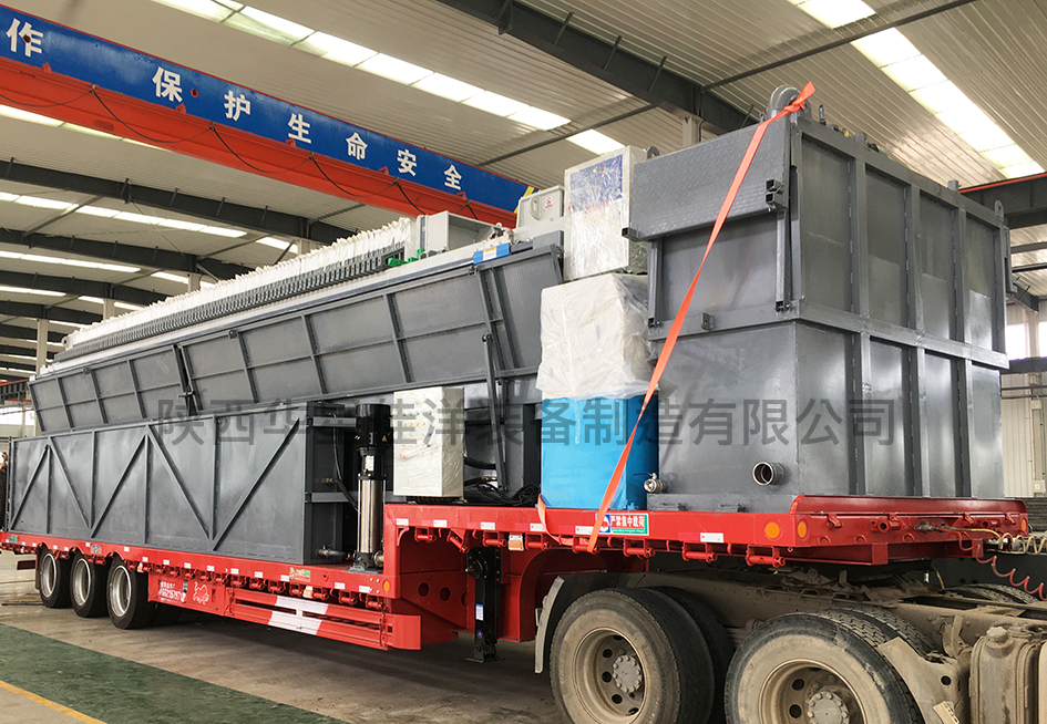 詳細介紹一下車載式壓濾機的工作流程